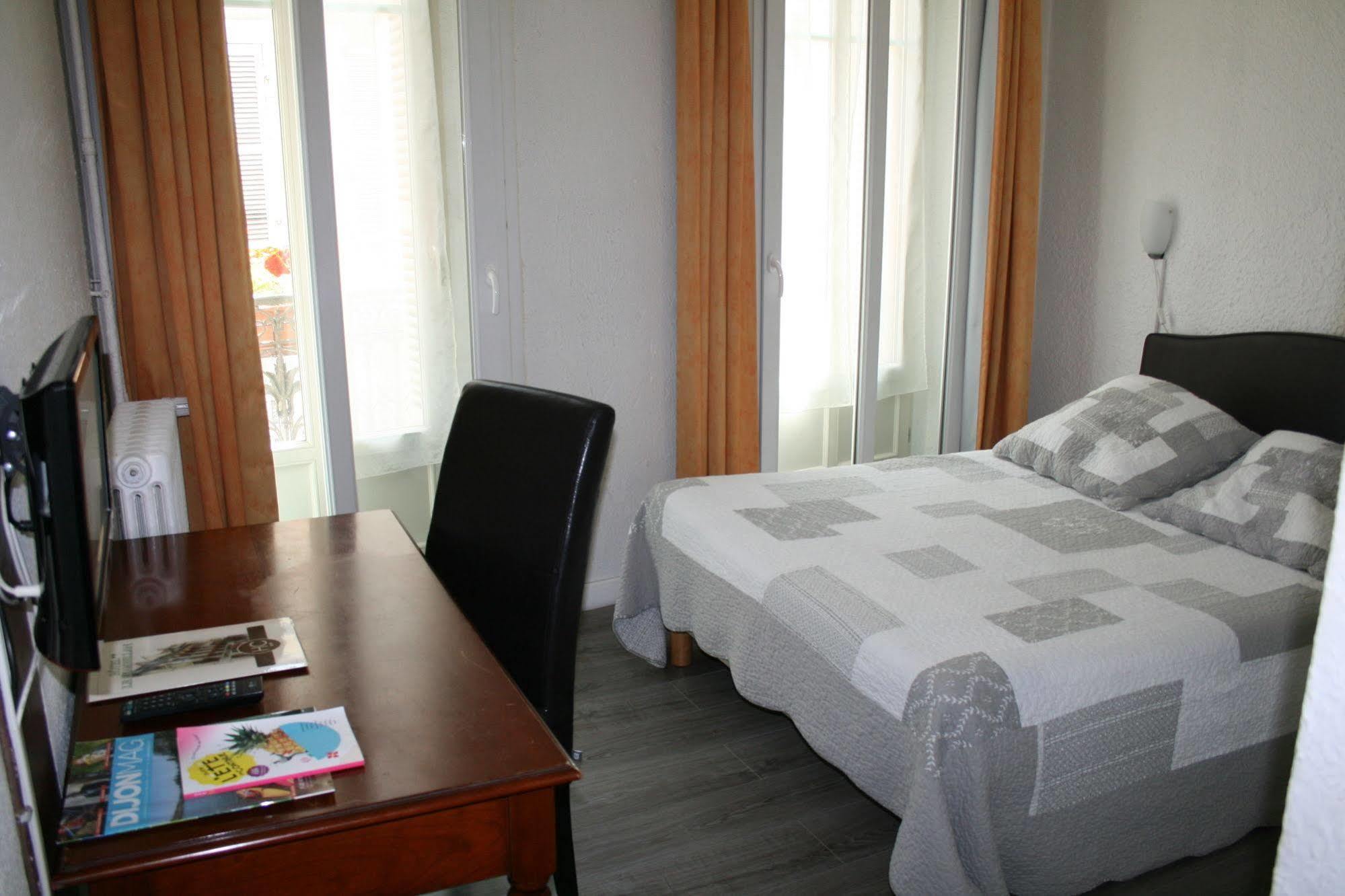 Hotel Le Chambellan Дижон Екстериор снимка